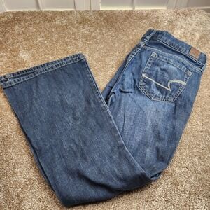 American Eagle Real Flare Jeans Womens 8 Reg Medium Wash Blue 100% Cotton Denim